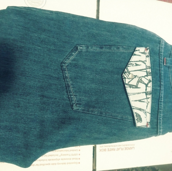 👖TUPAC- MAKAVELI BRANDED HIP HOP 👟👟A FANTASTIC GIFT GIVING!!!👖 - Picture 2 of 6